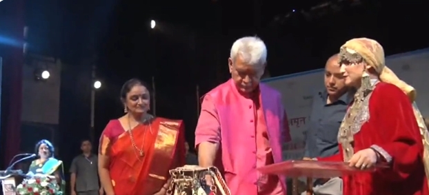 J&K: LG Manoj Sinha inaugurates 3-day-long Amrit Yuva Kalotsav in Srinagar