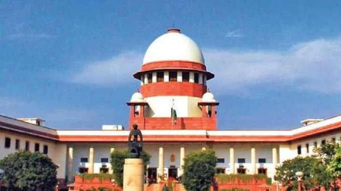 SC refers Delhi govt's plea challenging validity of central ordinance regarding control over services to constitutional bench