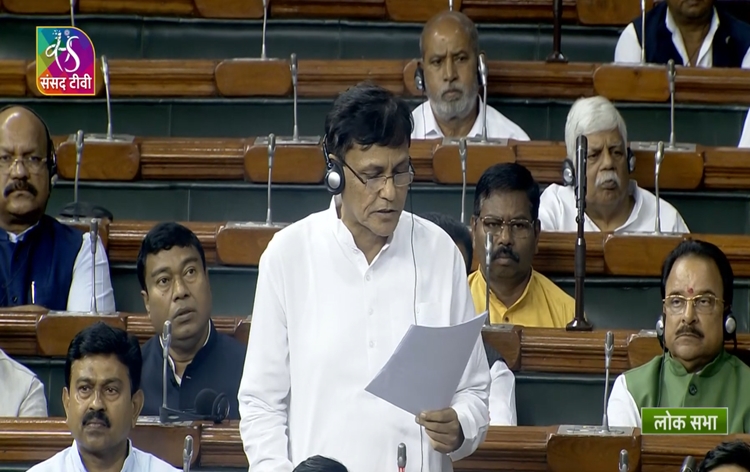 Registration of Births & Deaths (Amendment) Bill, J&K Reservation (Amendment) Bill, & J&K Reorganisation (Amendment) Bill 2023 introduced in Lok Sabha