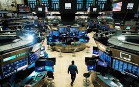 US stocks ended lower with S&P 500 snapping three-day winning streak