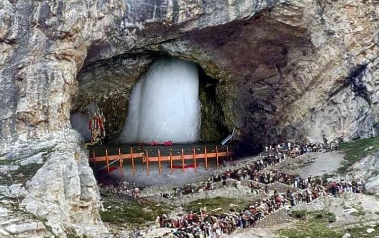 J&K: Amarnath Yatra suspended for 2nd consecutive day due to inclement weather conditions