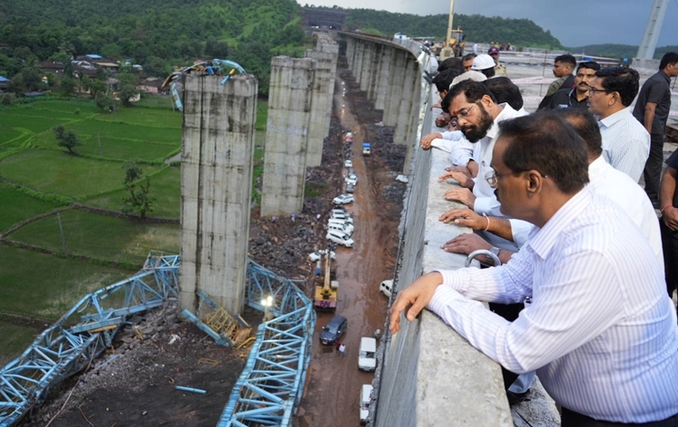 Maharashtra: 20 killed in Samruddhi Expressway crane collapse