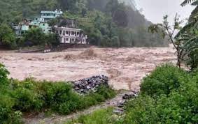 Heavy rain and landslides disrupt normal life in Himachal Pradesh