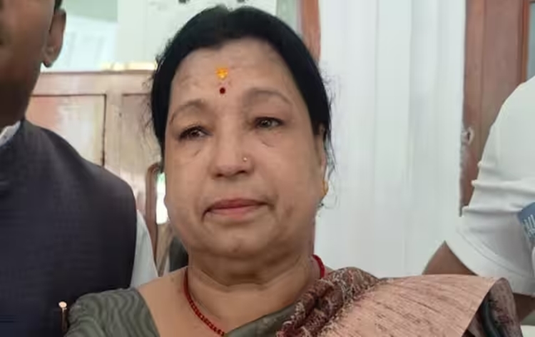 BJP candidate Parvati Das files nomination papers for Bageshwar assembly by-poll in Uttarakhand