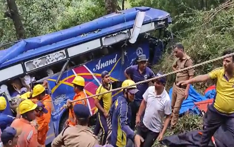 Uttarakhand: 7 killed, 28 injured after bus fell into gorge near Gangnani