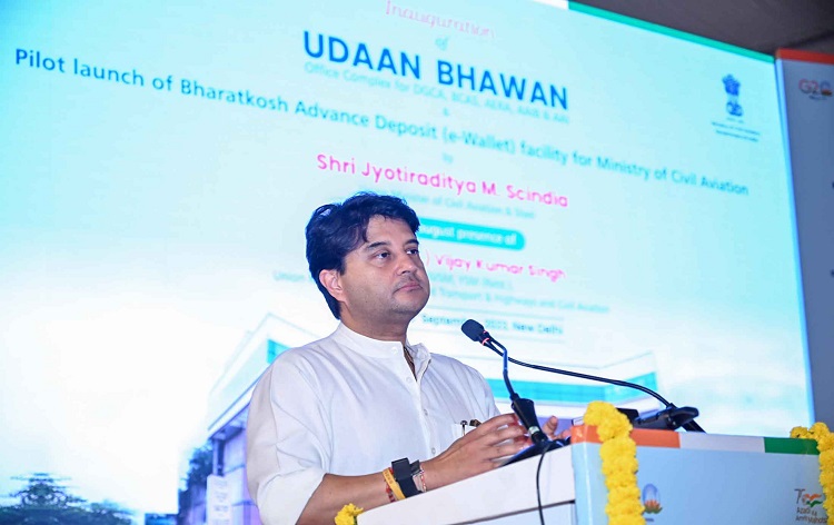केंद्रीय नागर विमानन मंत्री ज्‍योतिरादित्‍य सिंधिया द्वारा एकीकृत कार्यालय परिसर उड़ान भवन का उद्घाटन